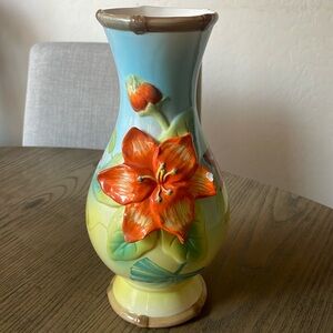 Tropical floral vase